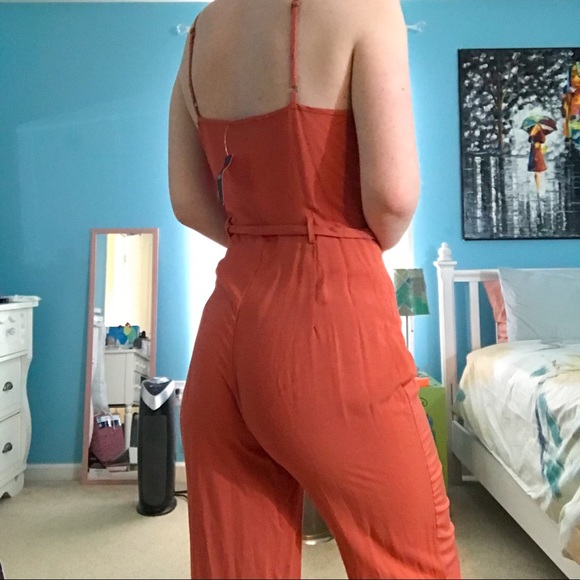 NWT F21 jumpsuit! - Picture 5 of 9